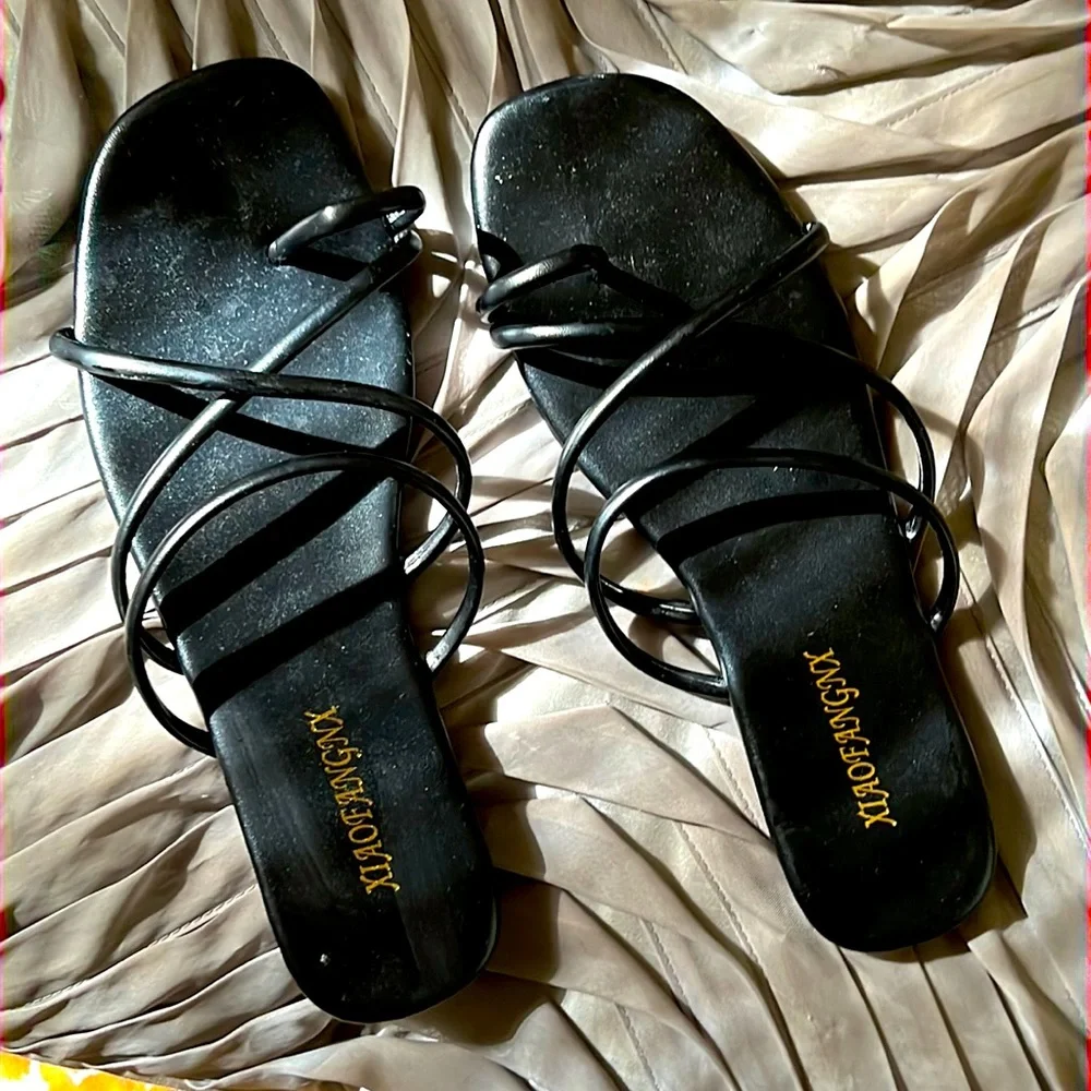 Cutest shoes - Picture 1 of 2